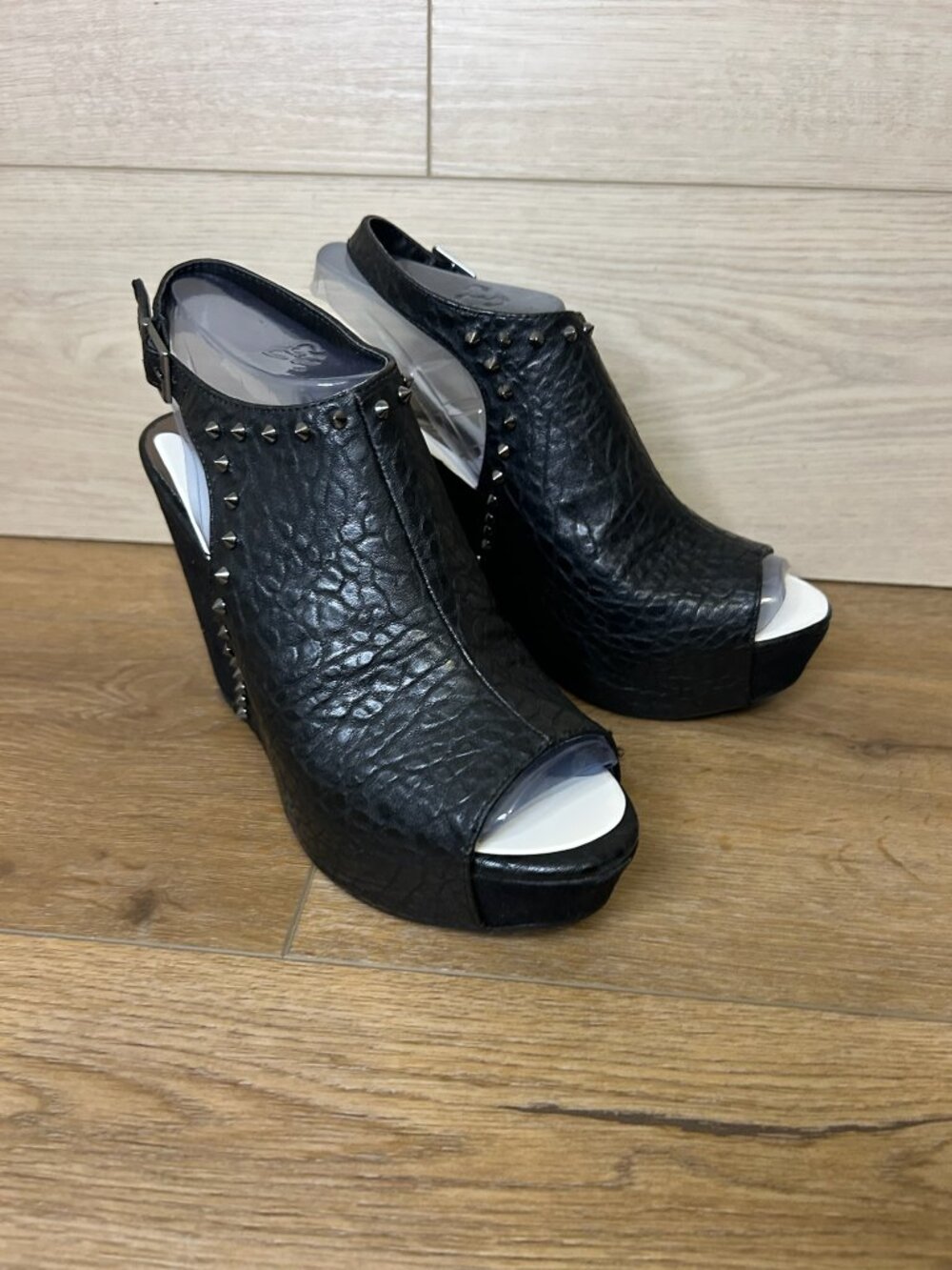 Carlos Santana Marcia Platforms 6.5M